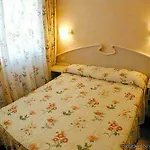 레오 3* 바르셀로나
