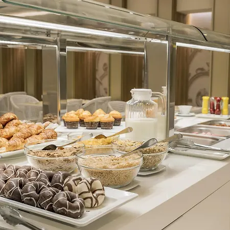 Ξενοδοχείο Lleo