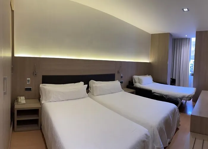 Lleo Hotel