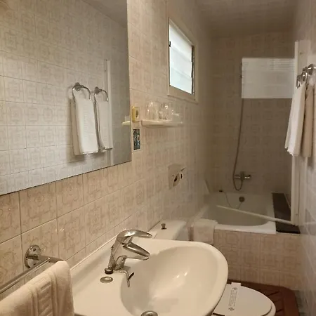 Hotel Lleo 3*